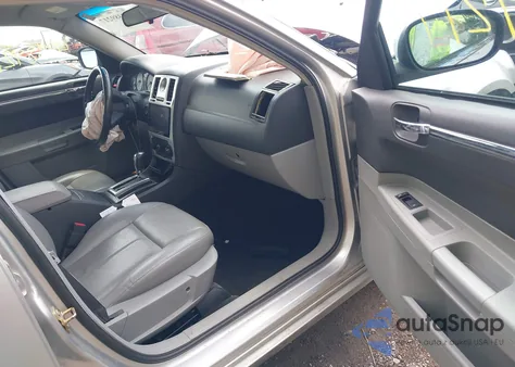 2006 Chrysler 300 Touring from USA, damaged, VIN 2C3KK53G76H495296